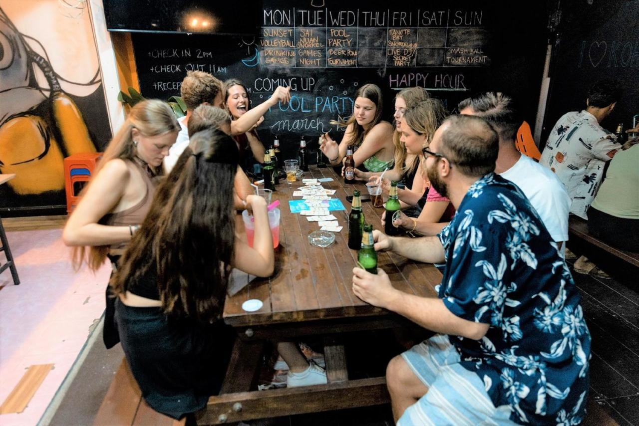 Revolution Koh Tao Hostel Εξωτερικό φωτογραφία